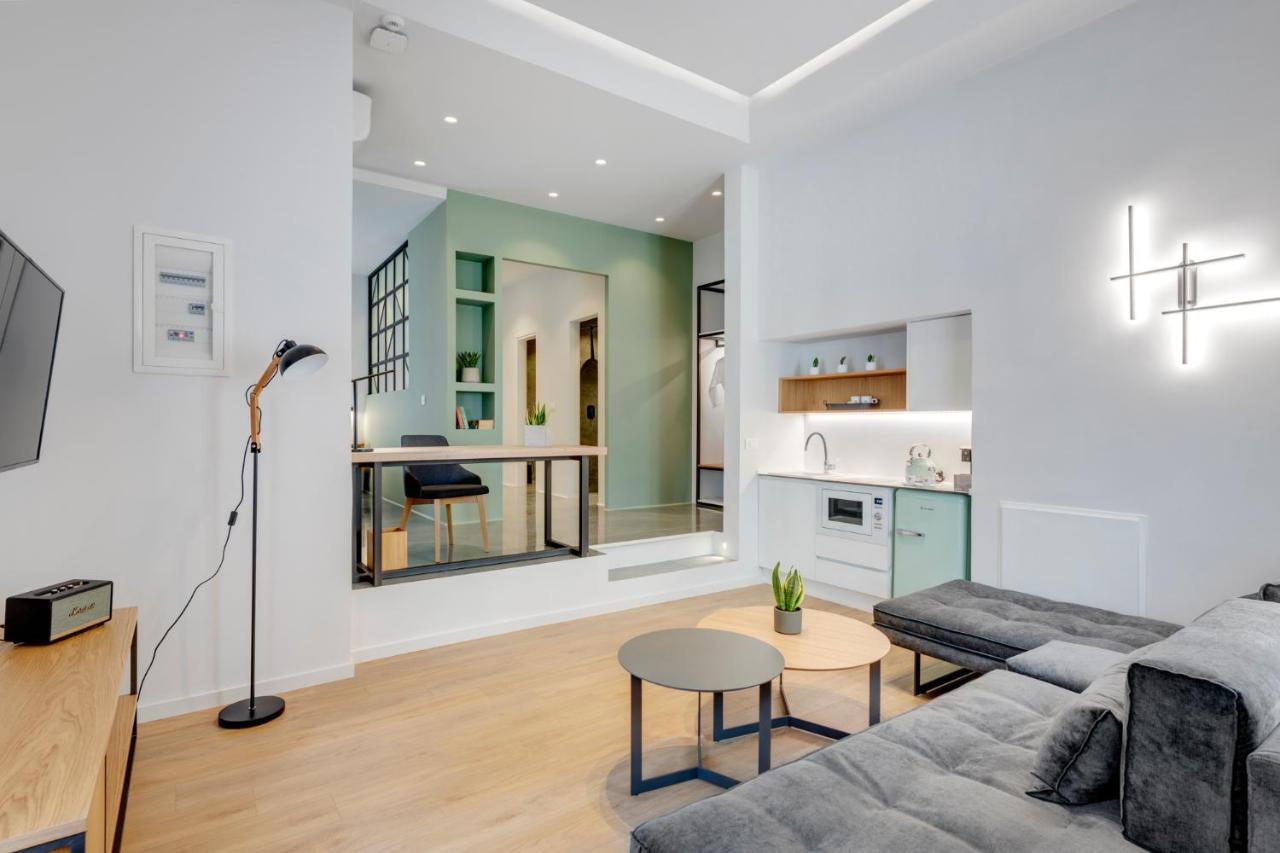 Times Elegant Rooms Ермополи Екстериор снимка