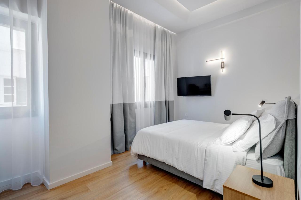 Times Elegant Rooms Ермополи Екстериор снимка