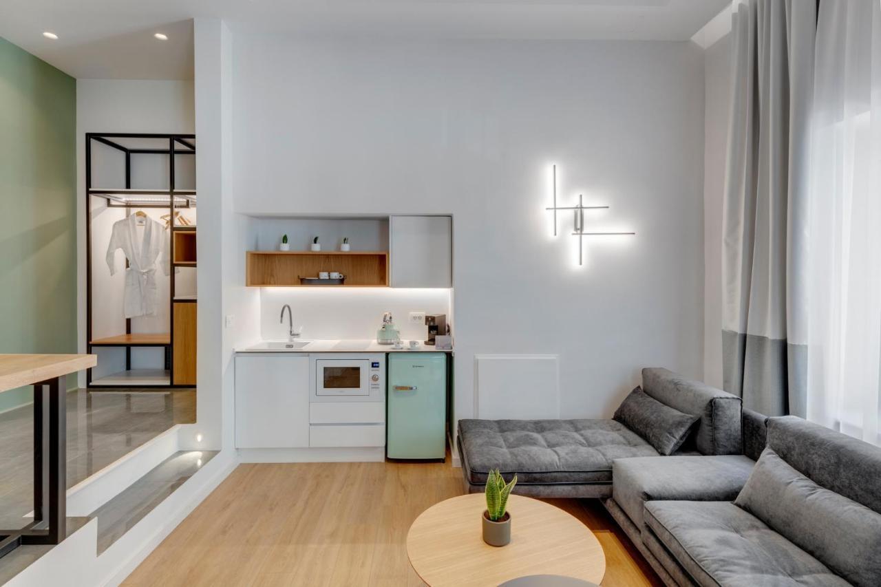 Times Elegant Rooms Ермополи Екстериор снимка