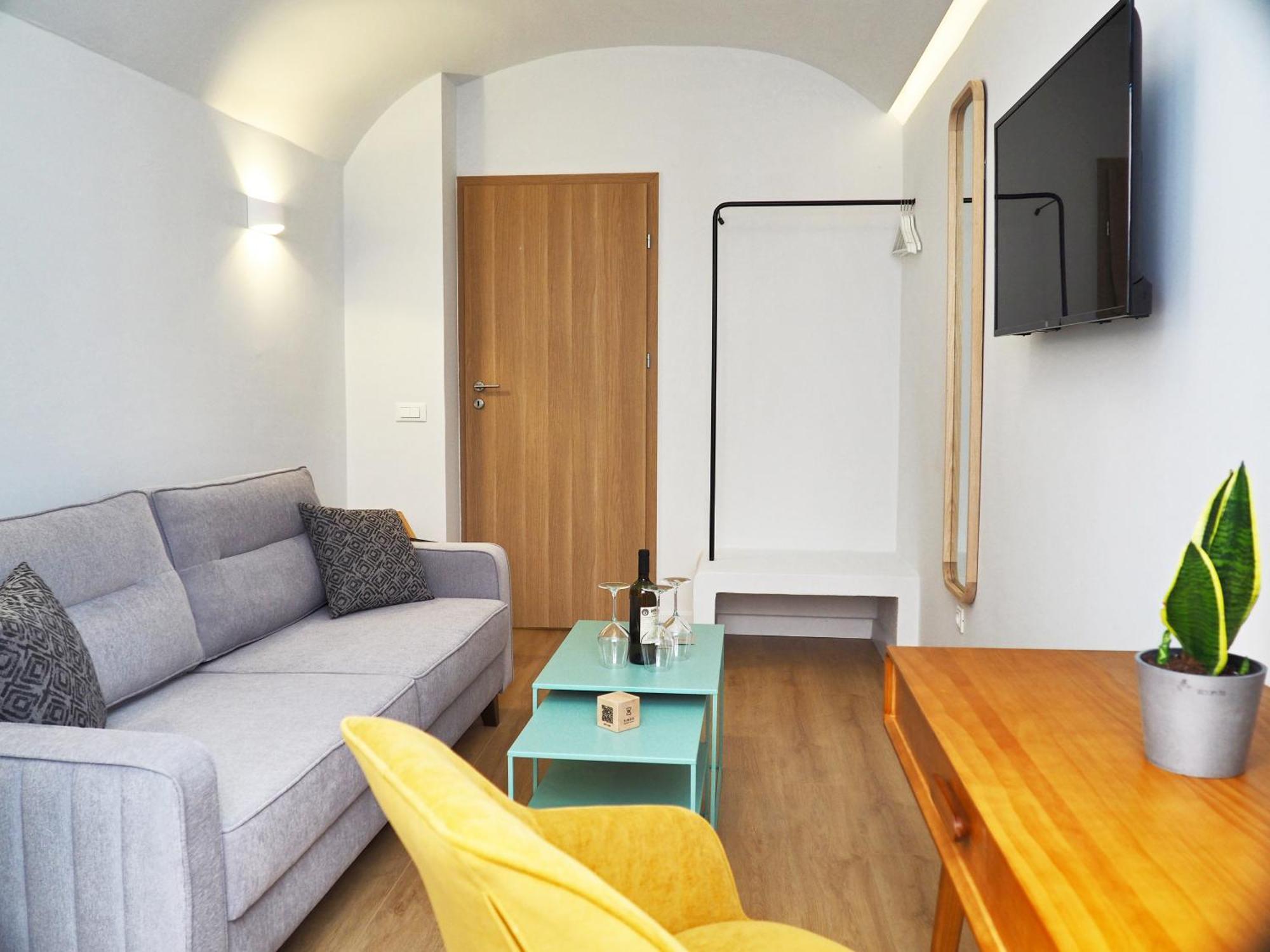 Times Elegant Rooms Ермополи Екстериор снимка