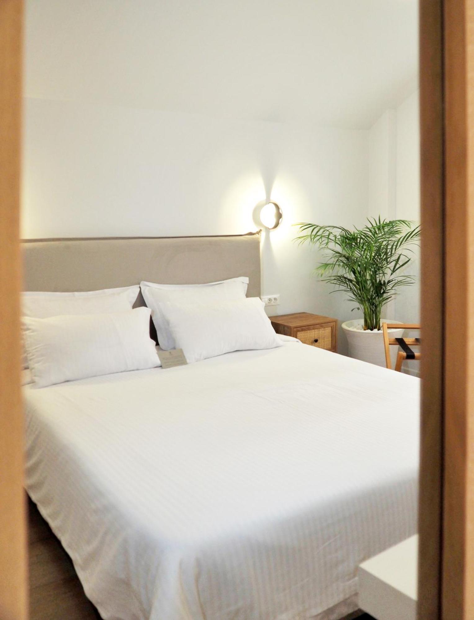 Times Elegant Rooms Ермополи Екстериор снимка