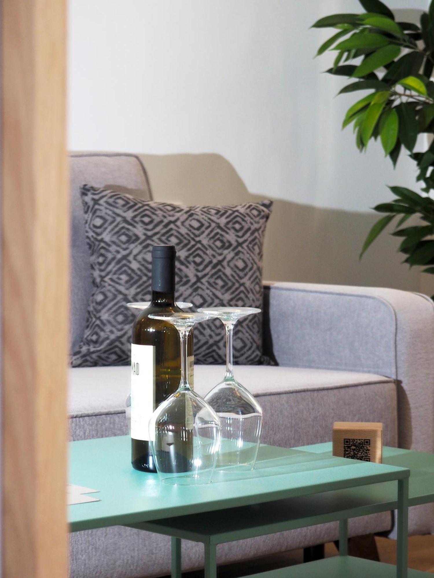 Times Elegant Rooms Ермополи Екстериор снимка