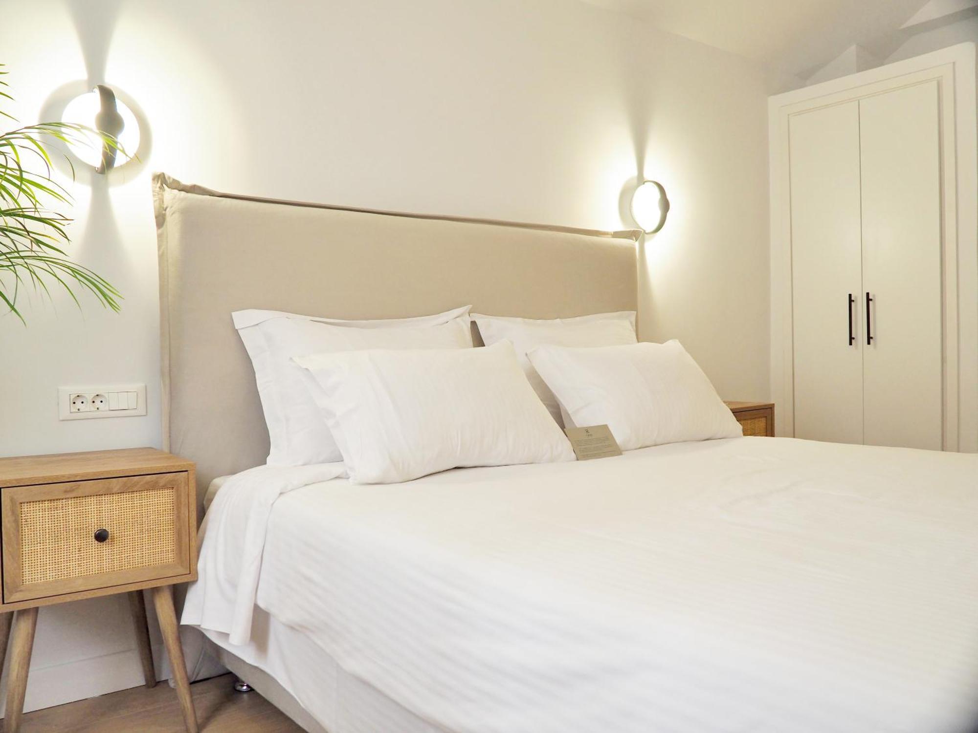 Times Elegant Rooms Ермополи Екстериор снимка